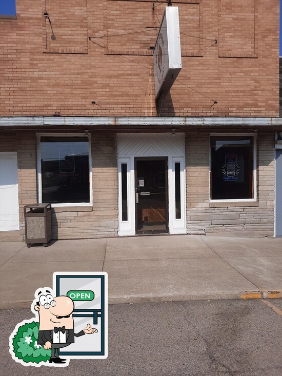 Brick Lounge Bar and Grill in Washburn Restaurant reviews