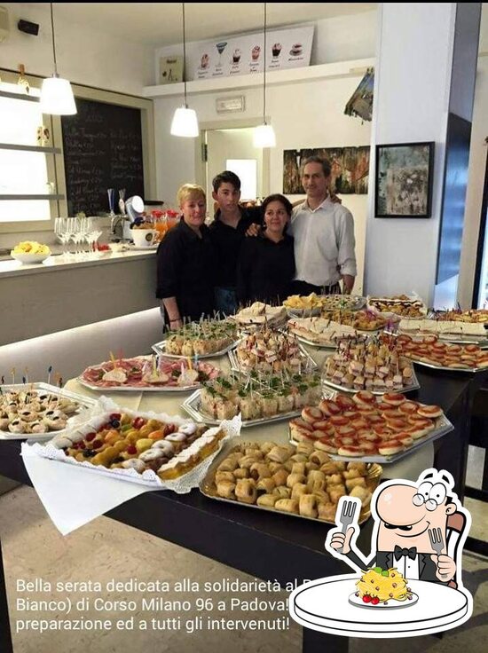Paul's Lounge Bar, Padua Restaurant reviews