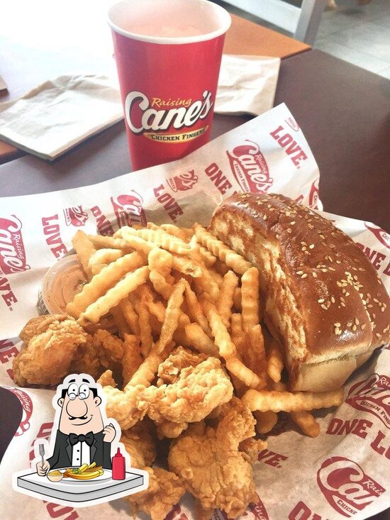 Raising Cane's Chicken Fingers, 2550 Hilliard Rome Rd in Hilliard