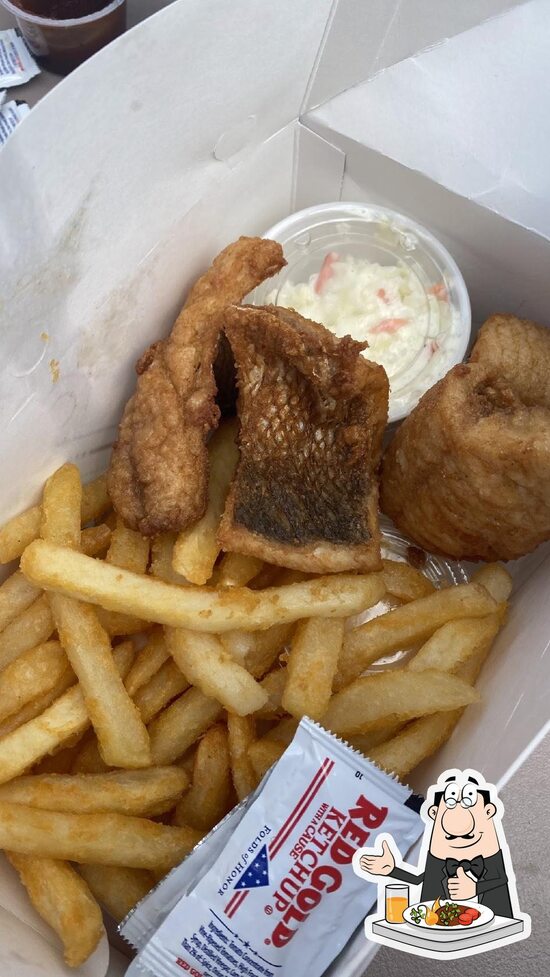 Menu at Cap'n Ron's Fish 'N' Chips restaurant, Munising
