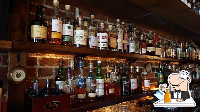 Bathtub Gin & Co. in Seattle - Restaurant menu and reviews
