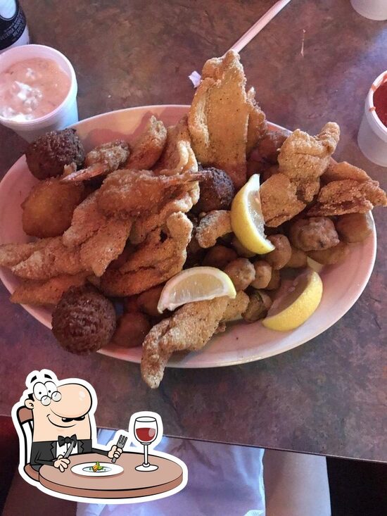 Catfish Grill, 1505 Southwest Pkwy 110 in Wichita Falls Restaurant