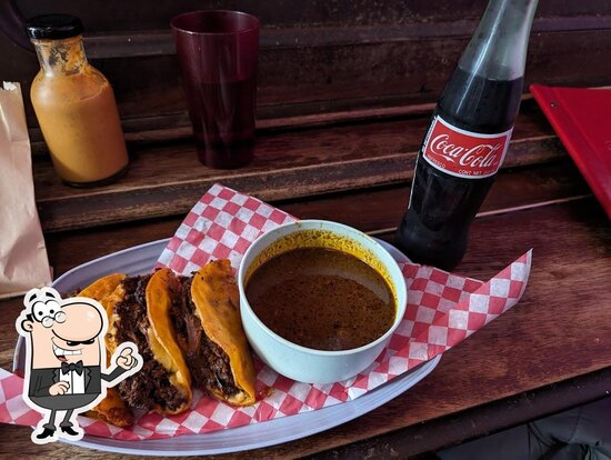 Comal y Canela, Toronto - Restaurant menu, prices and reviews
