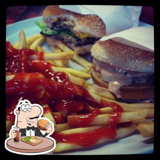 Carta del restaurante Tom's Original Super Burgers, Fontana, Sierra Ave