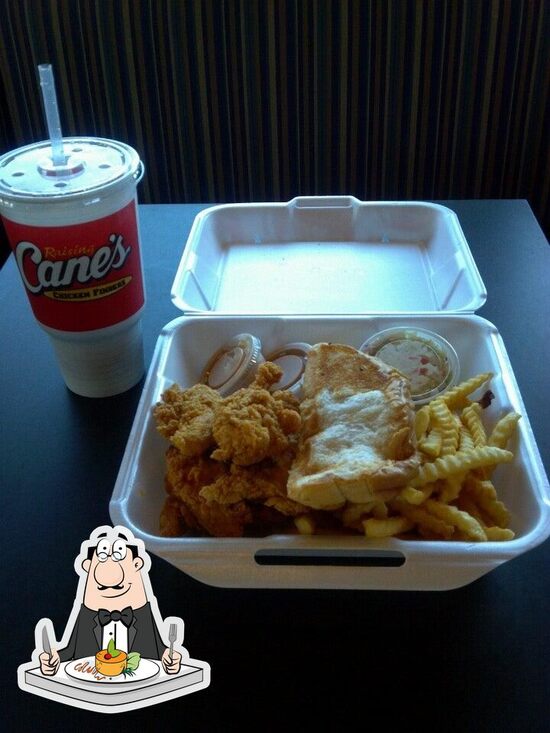 Raising Cane's Chicken Fingers, 7060 Dodge St in Omaha Restaurant