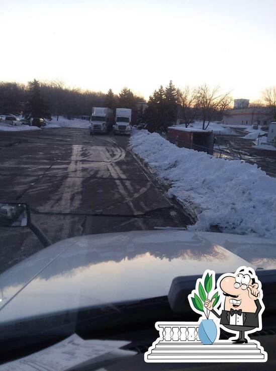 Domino's Pizza, 3355 Mike Collins Dr in Eagan