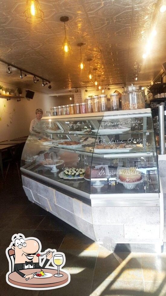 Sweet Pea Café & Playhouse in Edmonton Restaurant menu and reviews