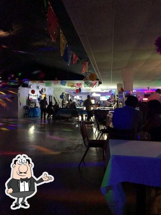Menu at Azabache Sports Bar, San Antonio