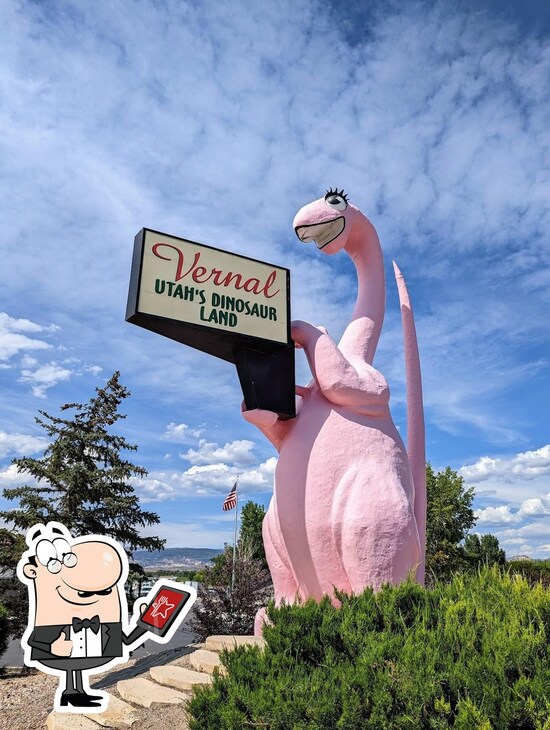 Menu at DineAVille Pink Dinosaur cafe, Vernal