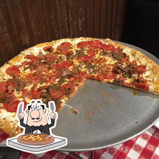 Upper Crust Pizza, Patio & Wine Bar, 20235 N Cave Creek Rd 111 in