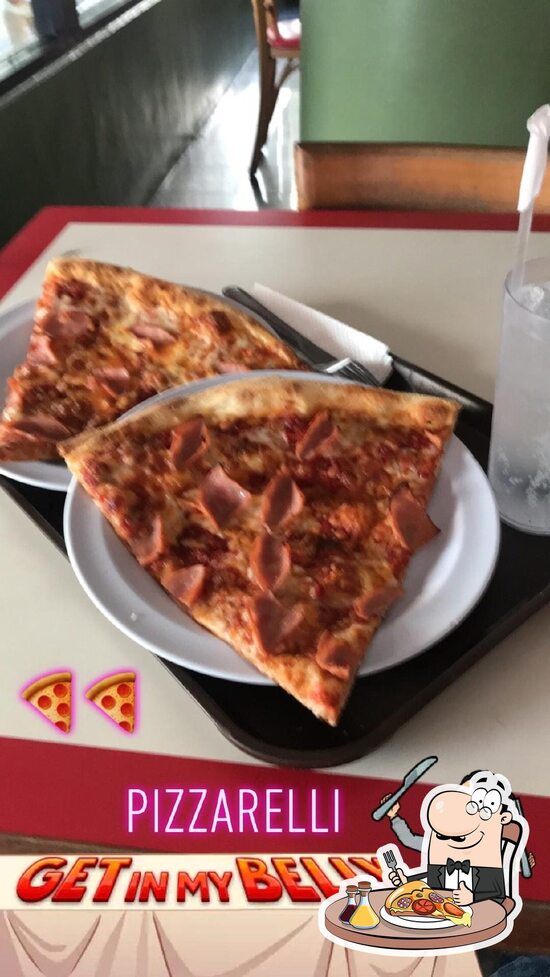 Menu at Pizzarelli restaurant, Santo Domingo, Downtown Center