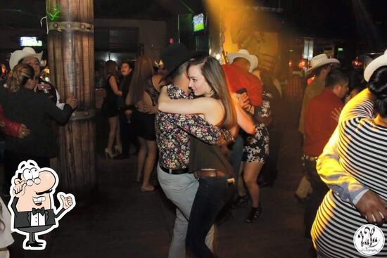 Rodeo Night Club, 9515 N Lamar Blvd #200 in Austin - Restaurant reviews