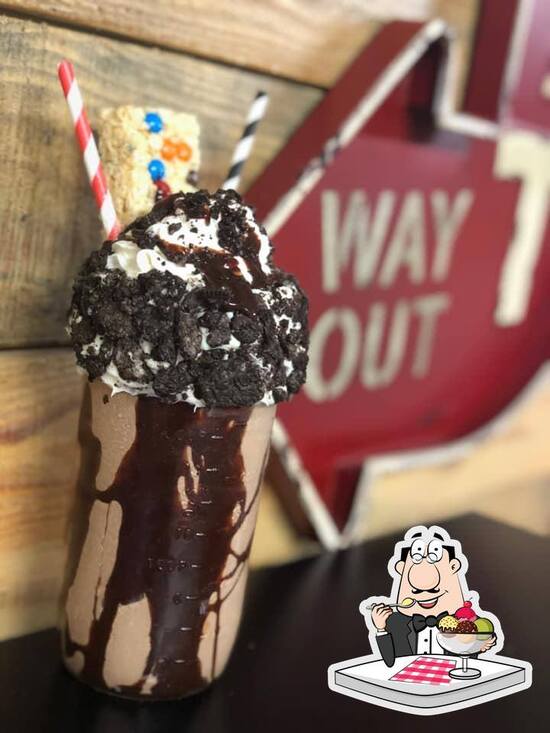 Holmes Creek Pizza & Pasta Co. in Vernon Restaurant menu and reviews
