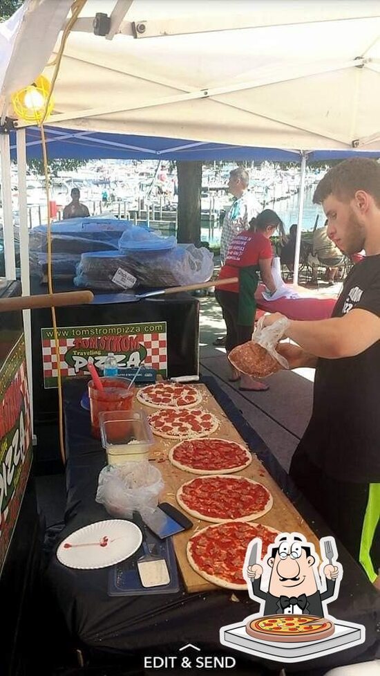 Tom Strom's Pizza Setups in Whiting Restaurant reviews