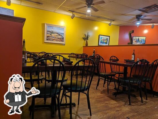 Zeppoli's Italian Restaurant and Wine Shop, Blacksburg - Restaurant