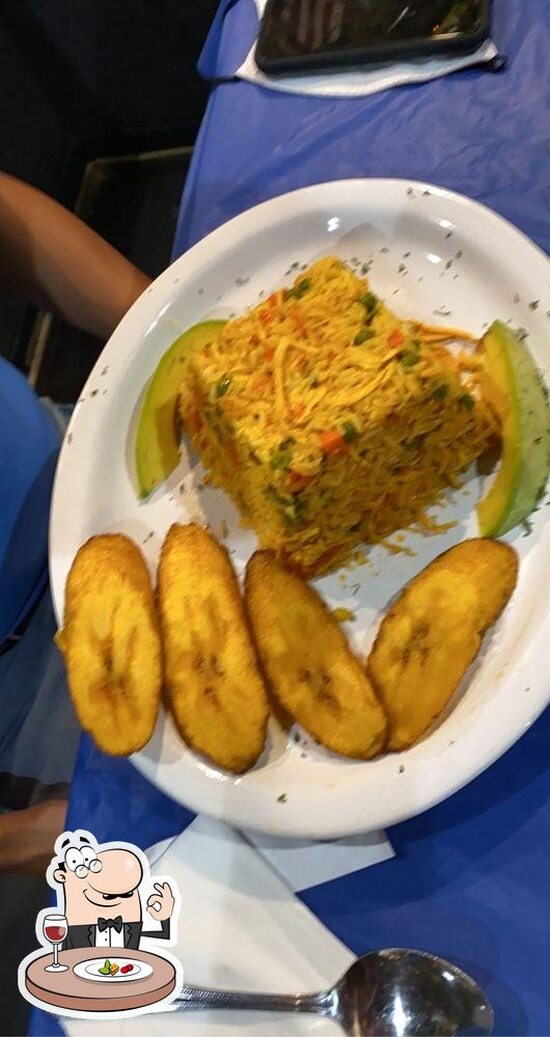 Fonda La Chismosa, 981 SW 8th St in Miami Restaurant menu and reviews