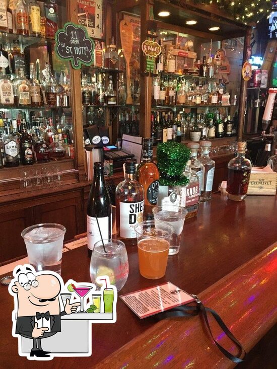 Menu at Huggy's Social House pub & bar, Vermilion