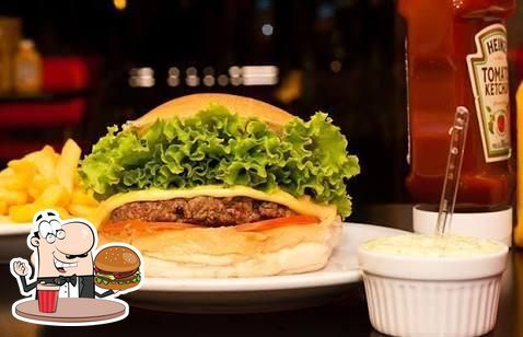 HAMBURGUINHO, Vinhedo - Comentários de Restaurantes, Fotos & Número de  Telefone