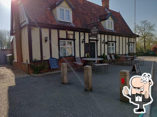 The Queens Head Steak and Grill, 2 High St in Foulsham - Restaurant reviews