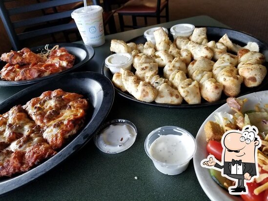 Round Table Pizza, Yuba City - Restaurant menu, prices and reviews