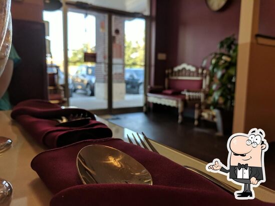 vPho, Newark - Restaurant menu, prices and reviews