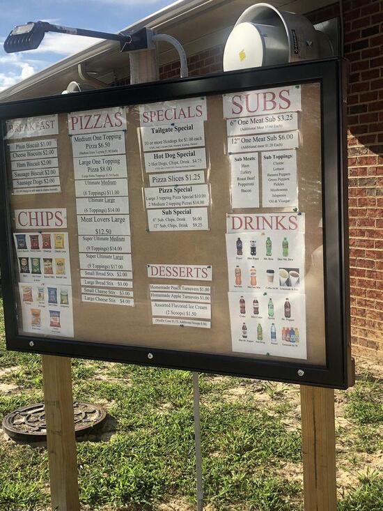 Menu at Warren's Hotdogs pizzeria, Chocowinity, 408 NC33