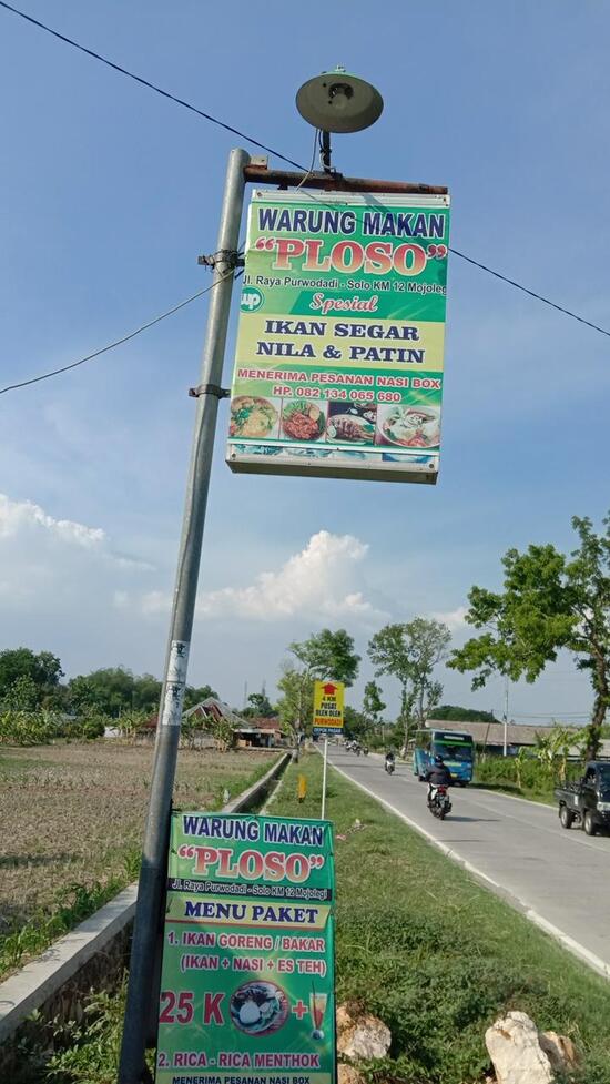 Gili Sudak: Tempat Makan Ikan Segar Di Tengah Laut