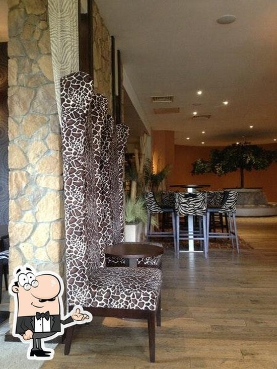 Menu at Zafari Bar and Grill, Chessington