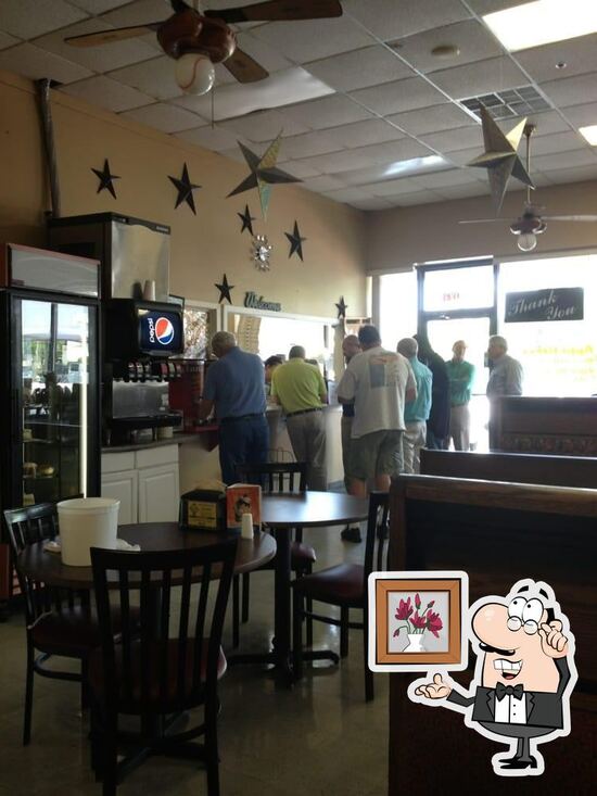 The Dugout, 11246 N Main St in Archdale - Restaurant menu and reviews