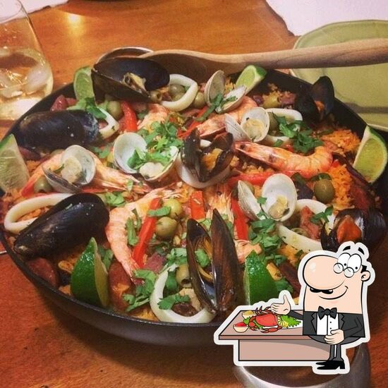 Queen City Paella Catering in Charlotte