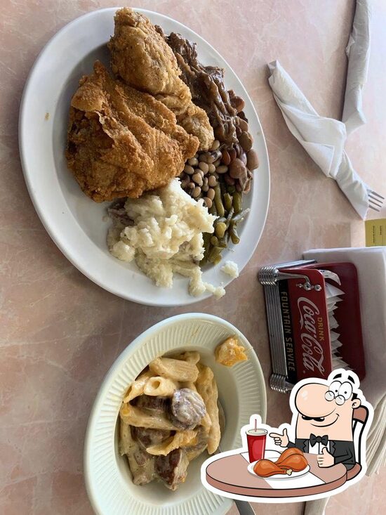 Desi's in Crestview Restaurant menu and reviews