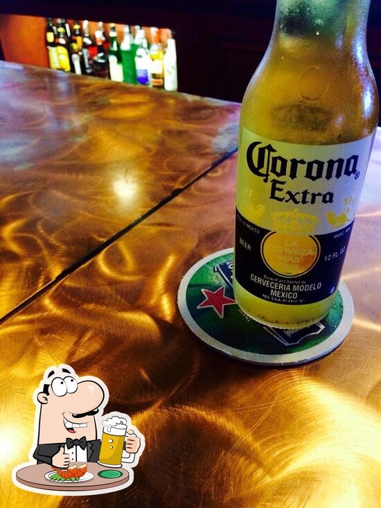 Red Fox Lounge in San Clemente - Restaurant reviews