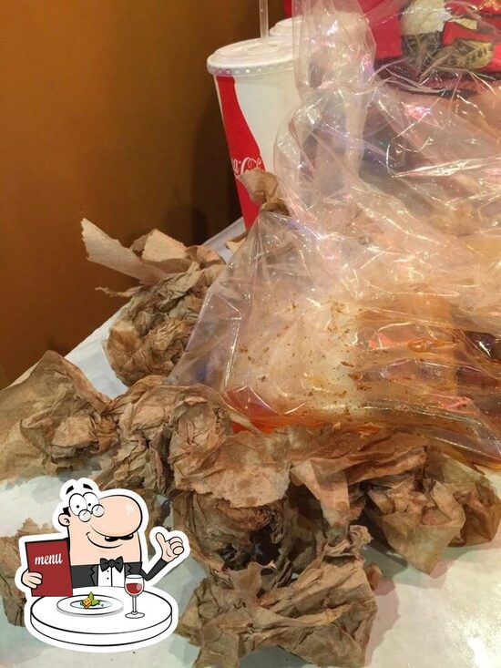 Crab Bucket in Salinas Restaurant menu and reviews