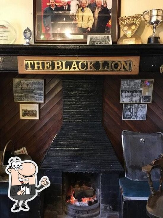 Menu at The Black Lion pub & bar, Llanfair Caereinion