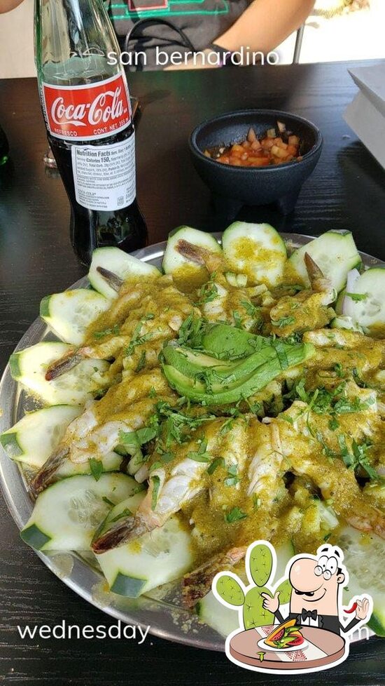 Menu at Gringo’s Mariscos & Wings restaurant, San Bernardino