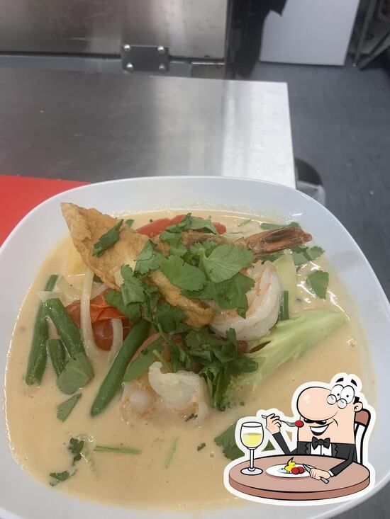 Menu at Luv2eat Thai restaurant, Currumbin Waters