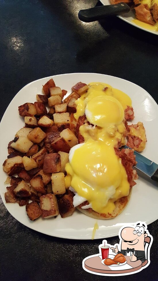 Bickford's Family Restaurants, 325 Montvale Ave in Woburn Restaurant