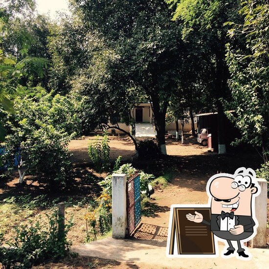 Nature's Lap Garden Cafe, Jabalpur