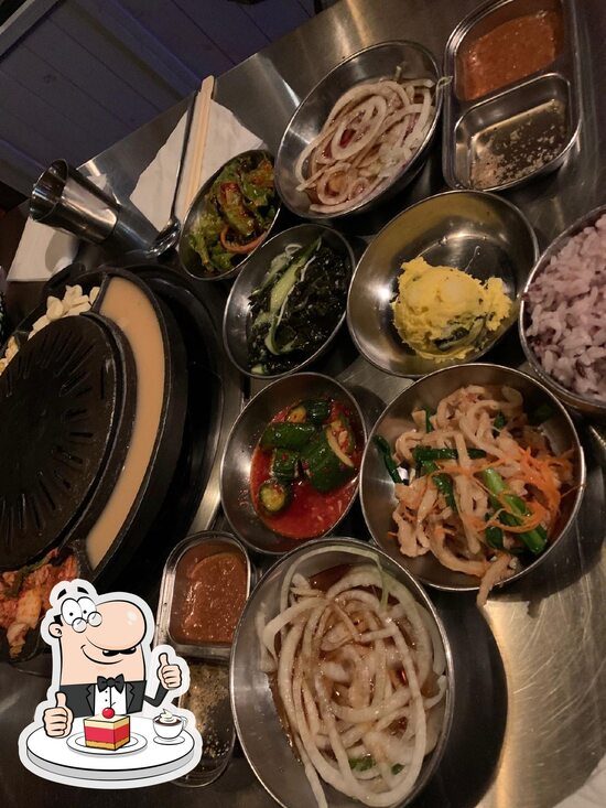 Carta de Daldongnae Korean BBQ (Yonge&Steeles), Toronto, Yonge St