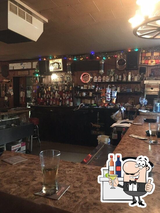Menu at Huie's Gray Fox Inn pub & bar, Reinholds