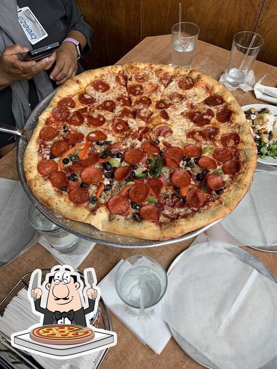 The Spinning Pie in Atlanta Restaurant menu and reviews