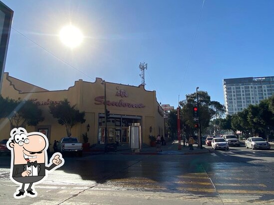 Sanborn Hermanos S.a. restaurant, Tijuana - Restaurant reviews