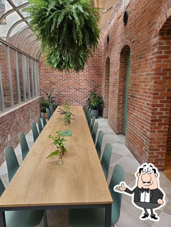 Menu at Poco Vino Wine Bar & Market, Tallahassee