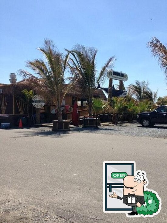 Dublin Deck Tiki Bar and Grill in Patchogue Restaurant menu and reviews