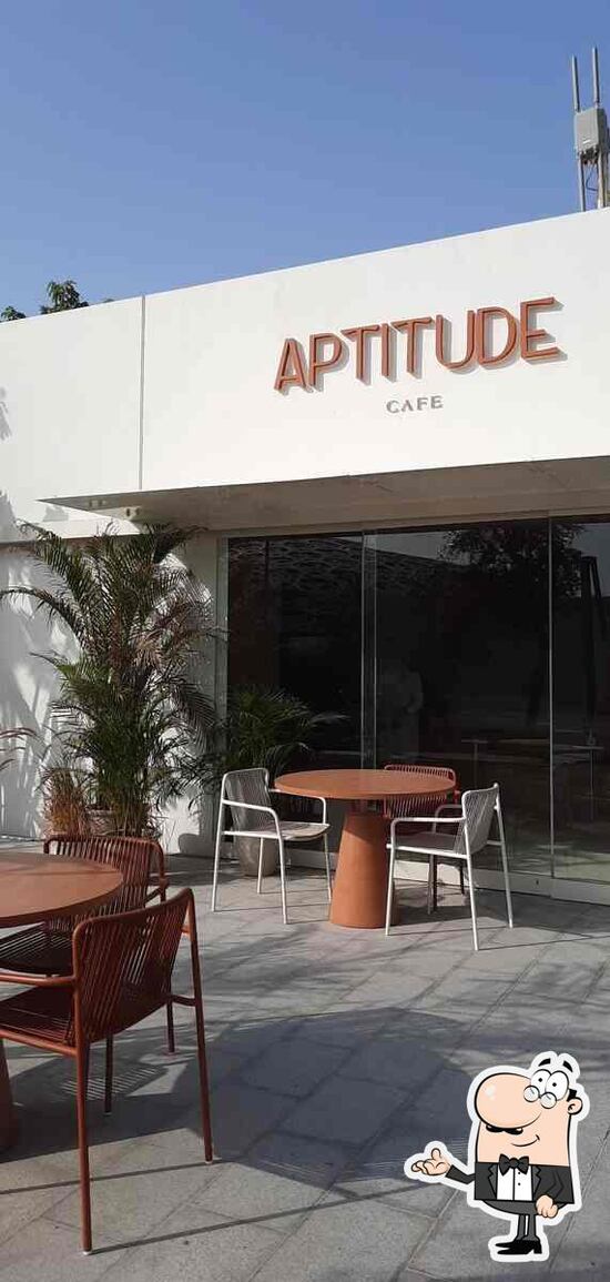 Menu at Aptitude Cafe & Eatery, Abu Dhabi, Louvre