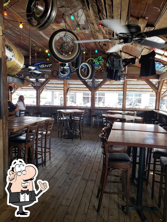 Iron Boar Saloon in Pigeon Restaurant reviews