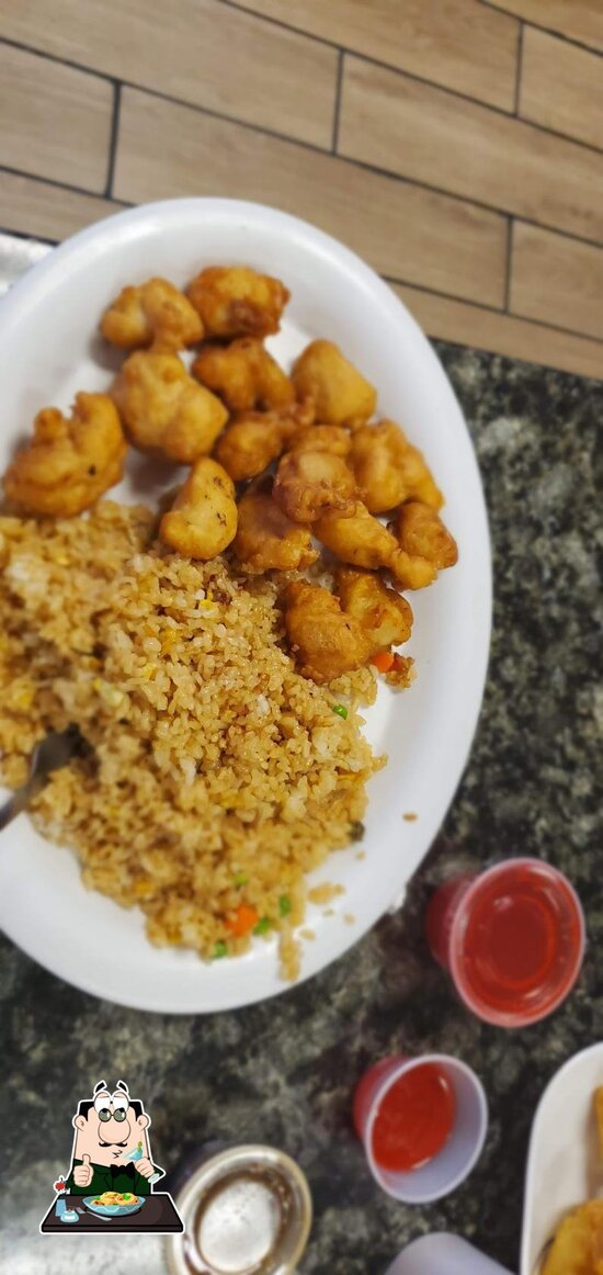 Emperor's Japanese Grill East, 11330 E Central Ave Ste 100 in Wichita