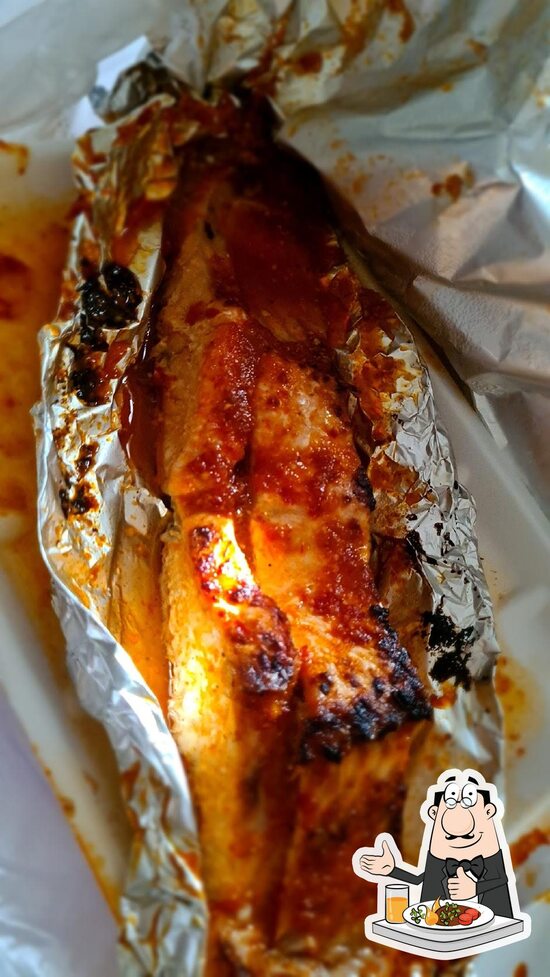 Abu Hashim Grilled And fried fish restaurant, Abu Dhabi Restaurant