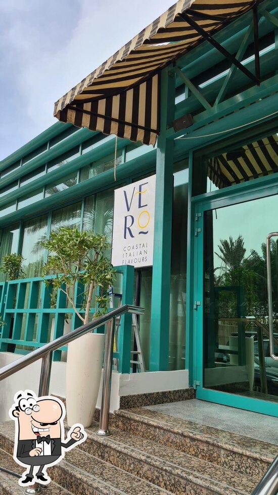 Menu at Vero Sky Bar, Dubai, 10th floor