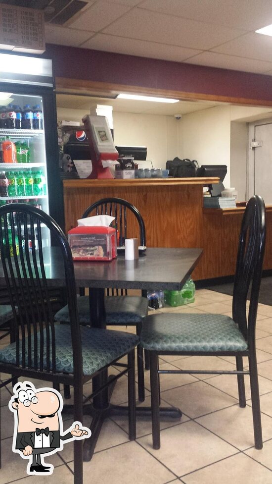 Menu at Sweet Pizzz pizzeria, Frackville